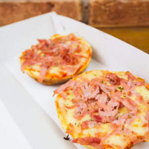 The Hot Pizza Napolitana